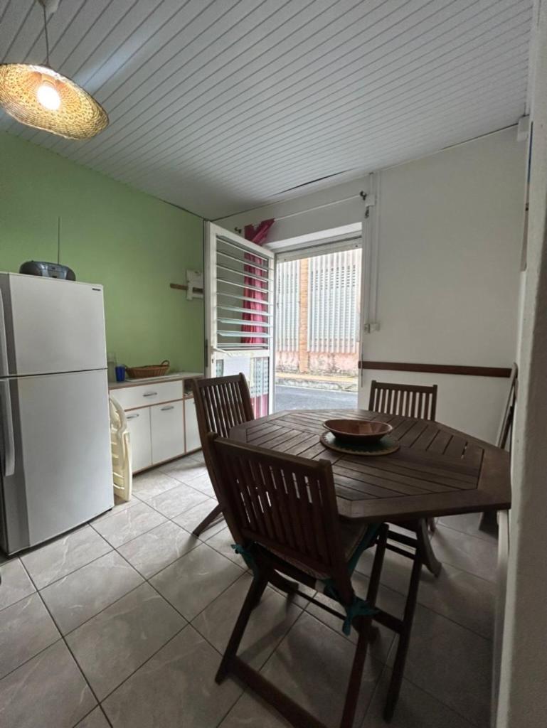 Le Cocon De Lollita Apartment Sainte-Anne  Luaran gambar